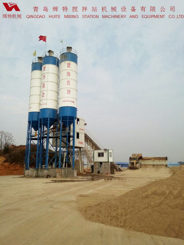 青島輝特混凝土攪拌站HZS60外購(gòu)件采用國(guó)內(nèi)外知名品牌