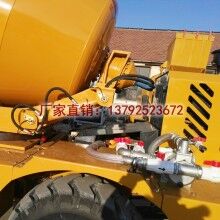 魯樽2方廣西攪拌機(jī)自動上料圖片大全2019年熱銷款