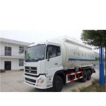 華威馳樂(lè)牌干混砂漿運(yùn)輸車(chē)