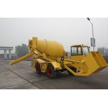 0.5立方攪拌車自制流動(dòng)式攪拌車